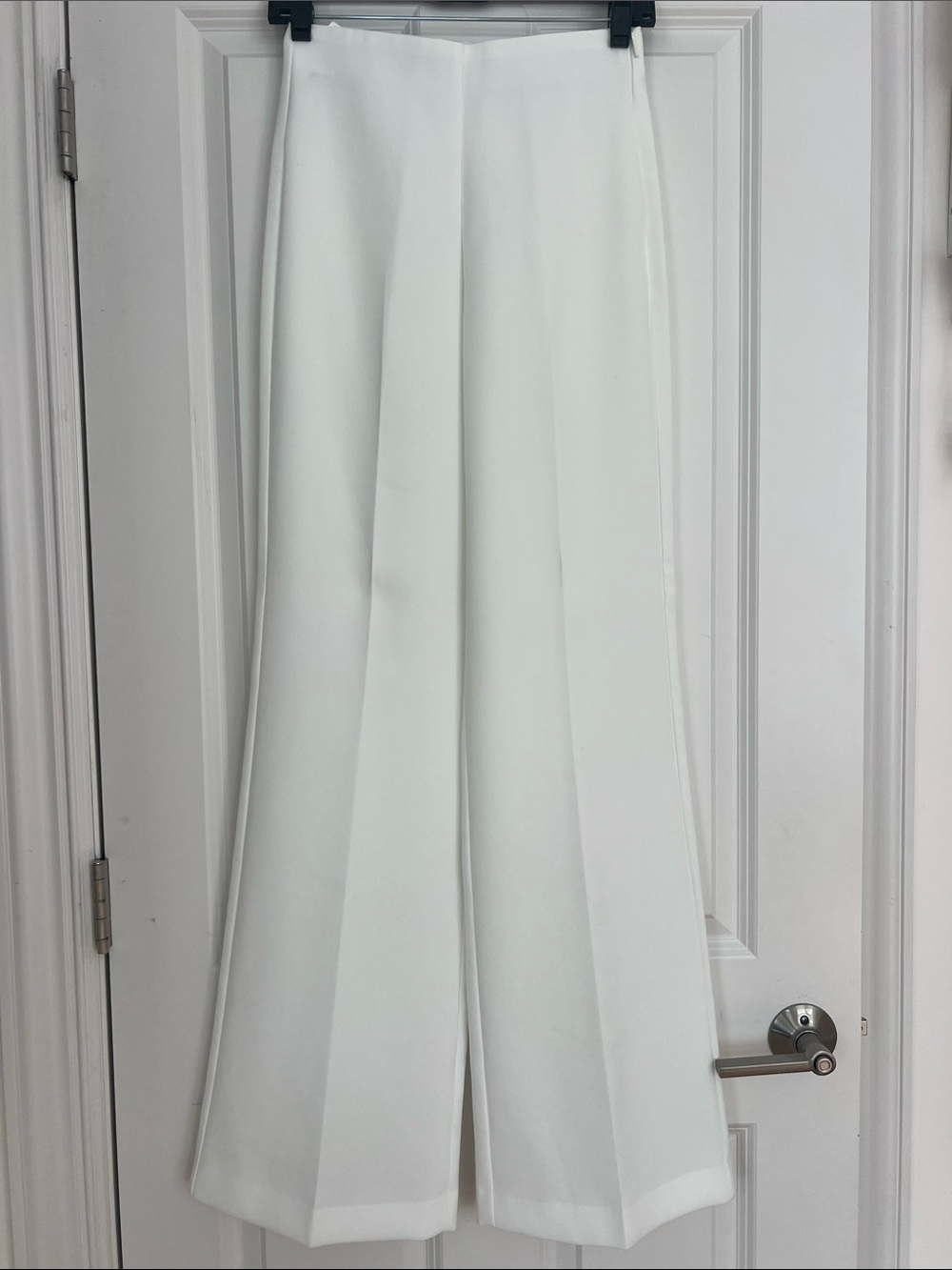 Mango Wide-Leg High-Rise White Trousers. Side Zip.  NWT.
